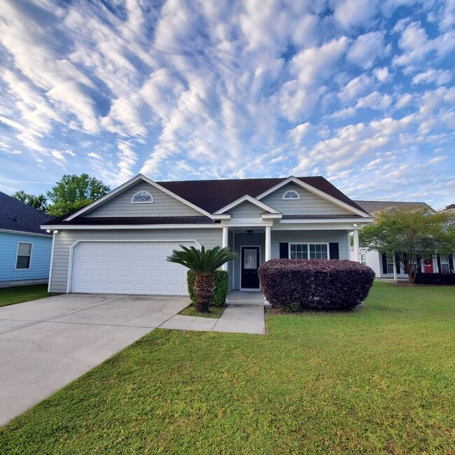 Luxurious and Spacious 3BR/2BA Rental Home... - Luxurious and Spacious 3BR/2BA Rental Home...