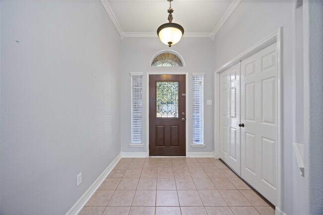Photo - 15018 Summer Knoll Ln