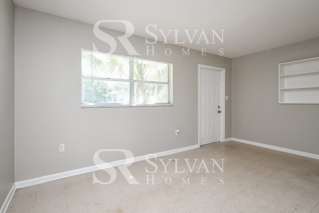 Photo - The living is easy in this 3 bedroom, 1 bathroom home