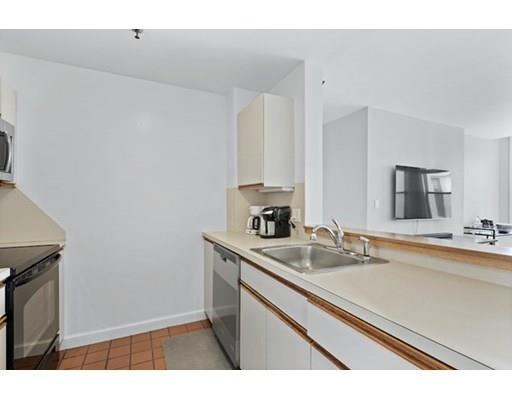 Building Photo - 390 Commonwealth Ave Unit 511
