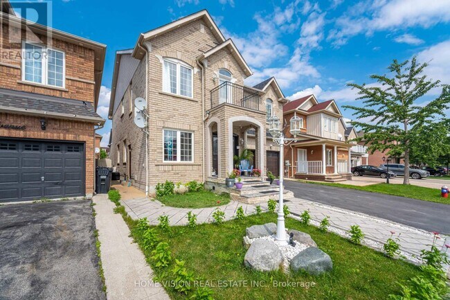 Photo - 17 Atira Ave