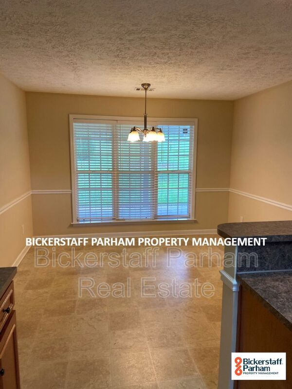 Photo - 1070 Watervalley Dr