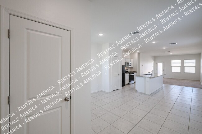 Photo - 5720 W Sunrise Dr