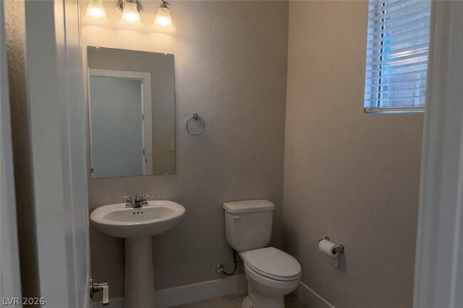 Photo - 4642 Engage St