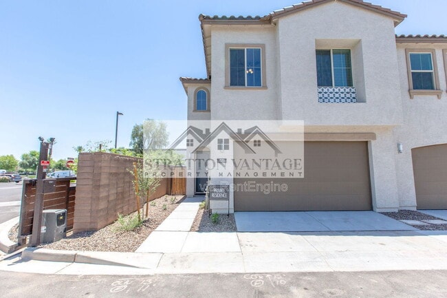 Photo - 1051 W. Diamondback Dr.