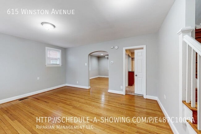 Photo - Welcome to Charm City!