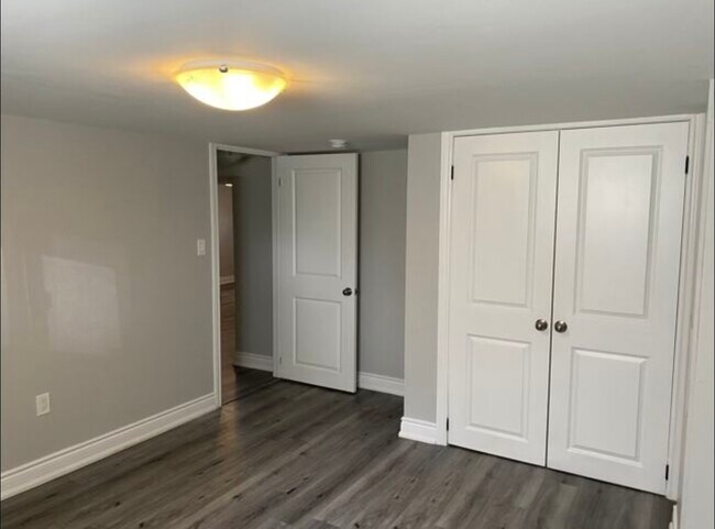 Photo - 282 E 33rd St