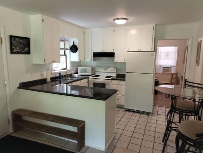 Photo - 487 N Country Clb Dr