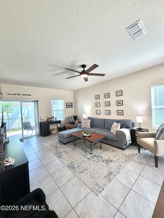 Photo - 845 Observatory Pkwy