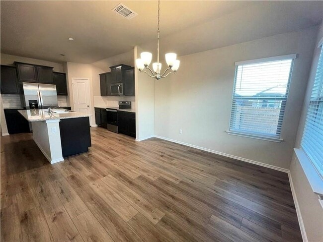 Photo - 192 Beth Ann Loop