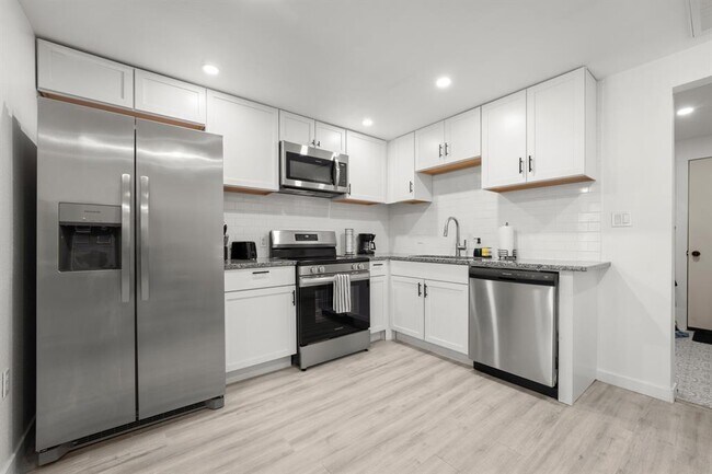 45 Anthony St