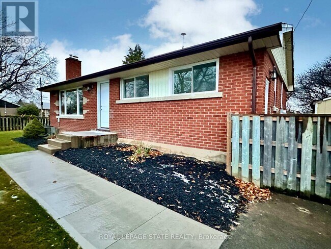 Photo - 10 Glenellen Dr