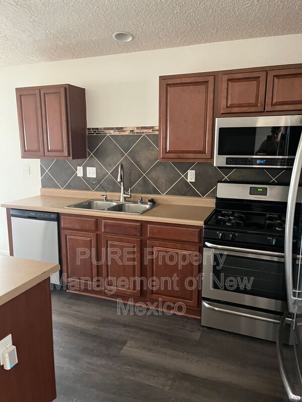 Photo - 3316 Prairie Ridge St SW