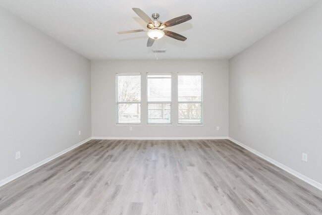 Photo - 6206 Lovage Ave