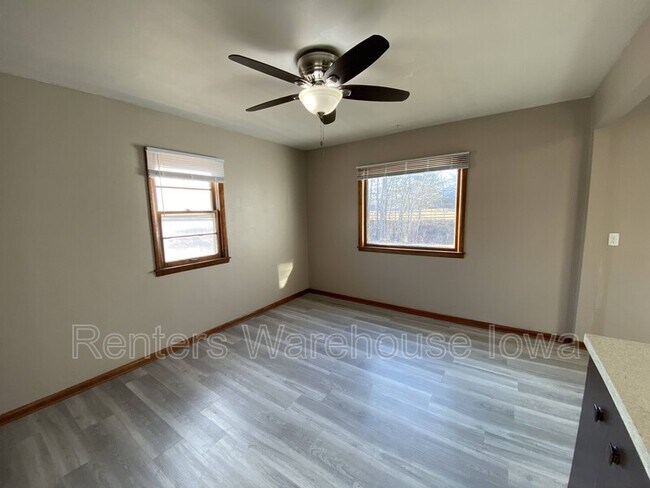 Photo - 219 S 14th St