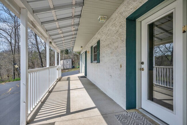 Photo - 7506 Sleepy Hollow Rd