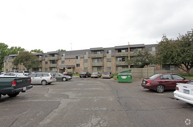 Photo - Valley Manor Apartments