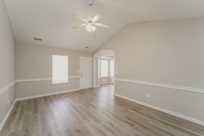 Photo - 9421 Dewey Dr
