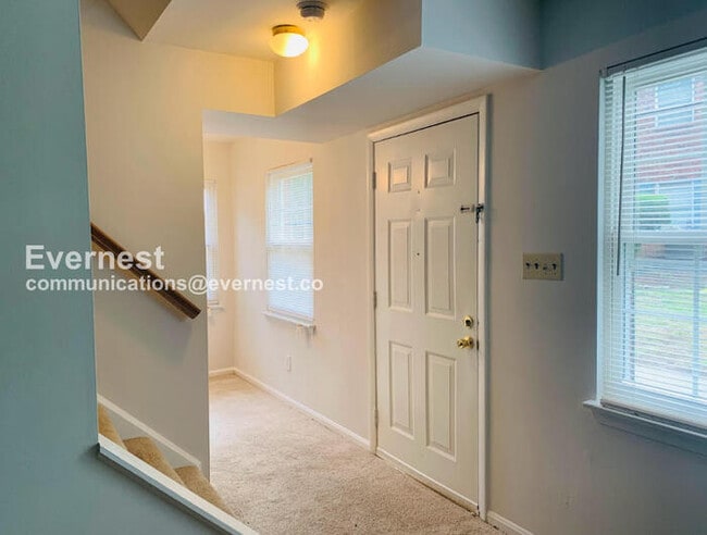 Photo - 9713 Hagel Cir Unit B