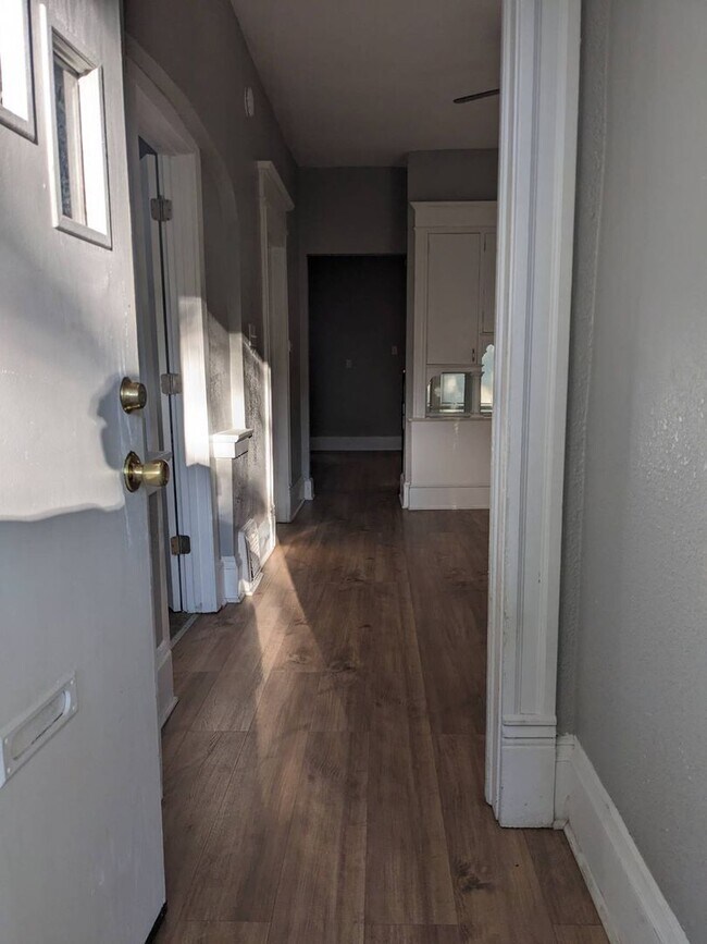 2954 N 18th St Unit 2954