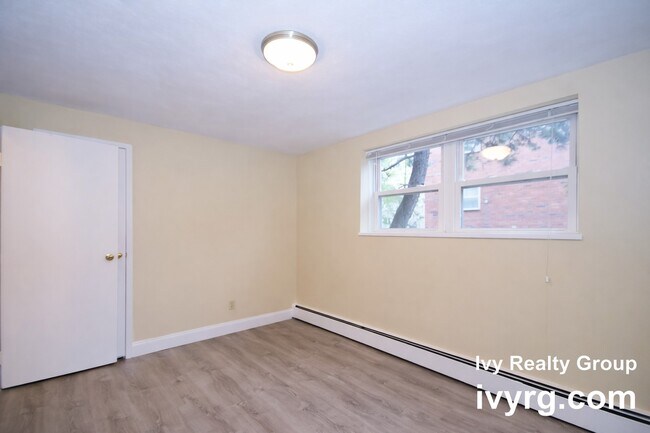 Photo - 1105 Lexington St Unit 7-3