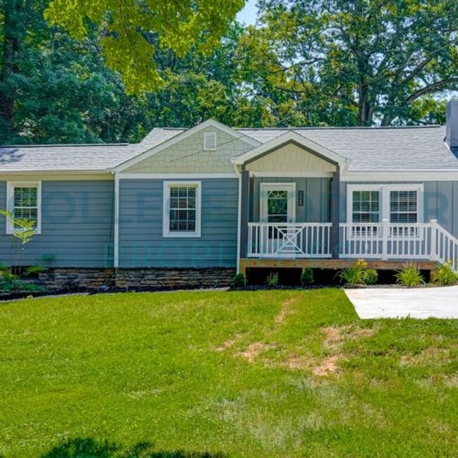 Building Photo - 127 Idlewilde Dr Unit 1