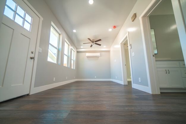 Photo - 1813 Helena Ave