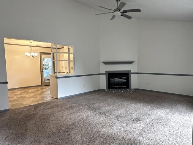 Photo - 103 Homeplace Ct