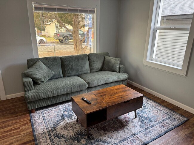 Photo - Fully Furnished Updated 2-Bedroom Home in ...