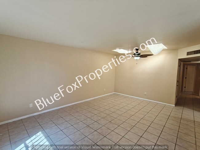 Photo - 3758 E 3rd St