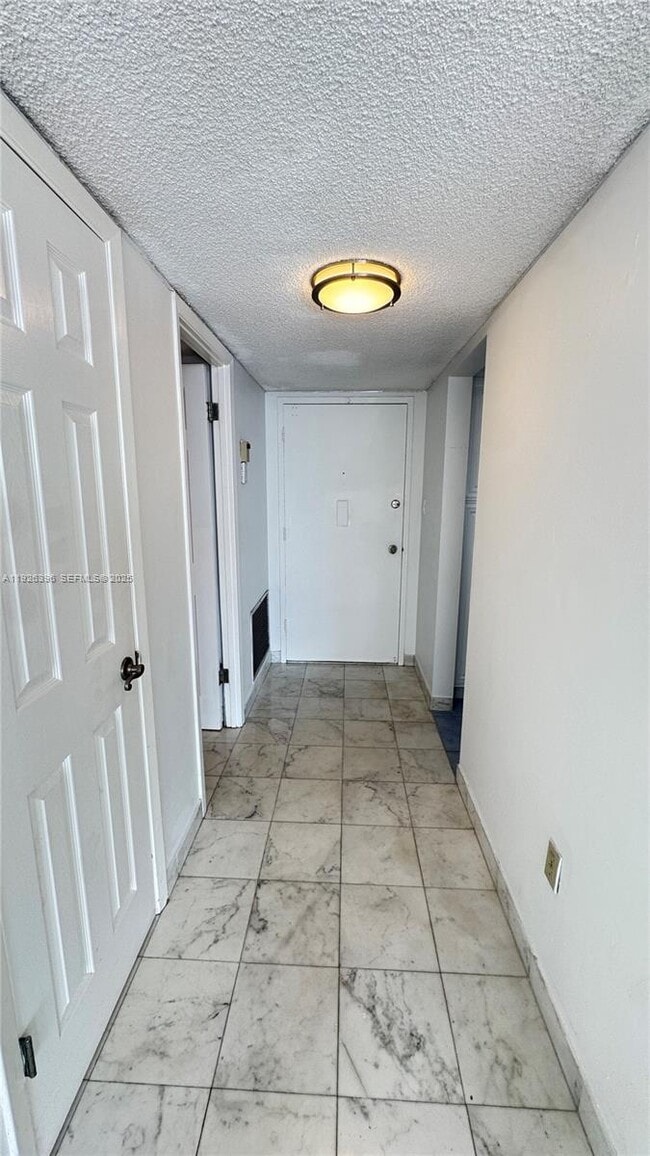 Photo - 18061 Biscayne Blvd Unit 1203