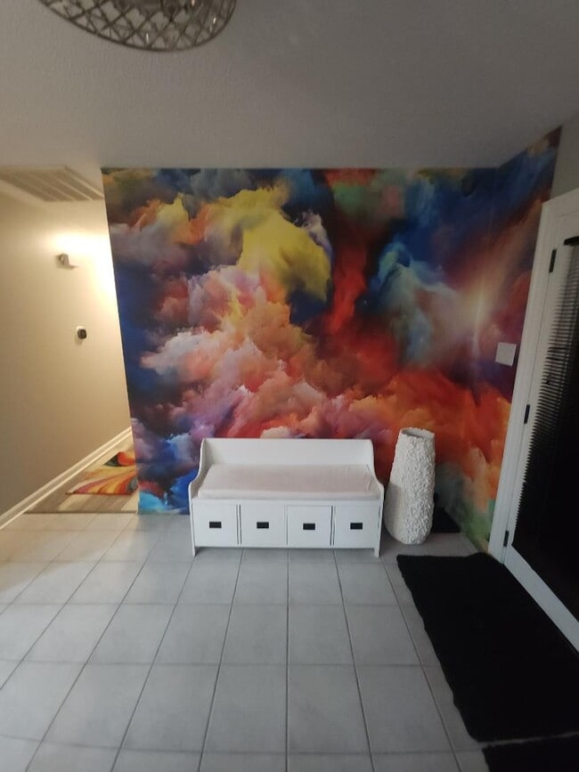 Photo - 302 Larbre Rd