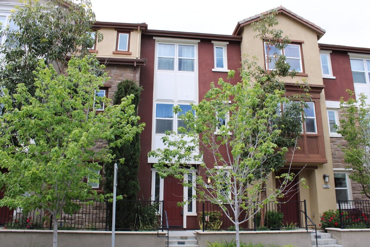 Beautiful 3 Bed, 3 Bath Condo in Perfect M... - Beautiful 3 Bed, 3 Bath Condo in Perfect M...