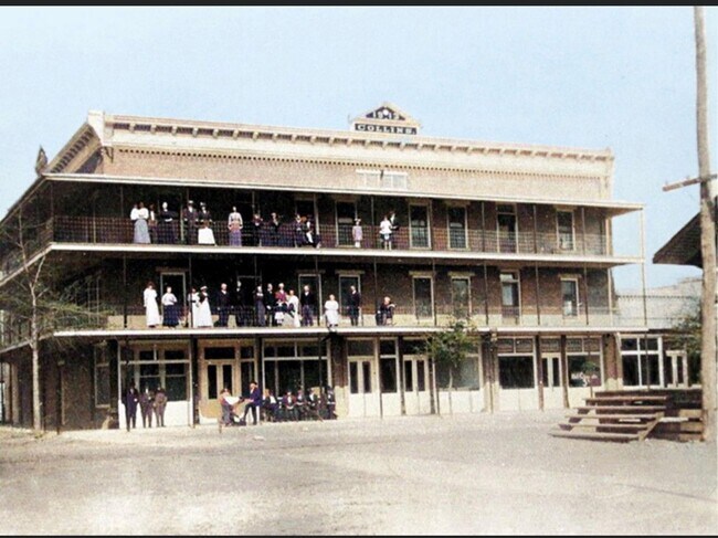 Photo - Spacious 2/2 Apartment in Heart of Umatilla! Unit 11-304