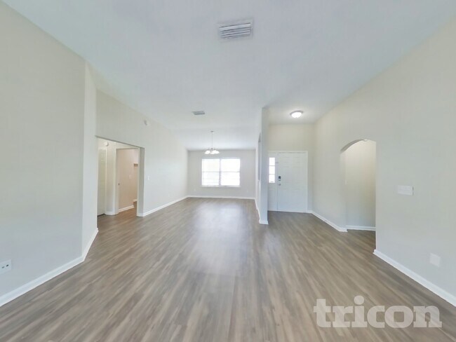 Photo - 11540 Rolling River Blvd