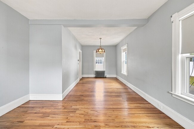 Photo - 16 Lochwan St
