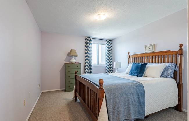 Photo - 600 Grenfell Dr