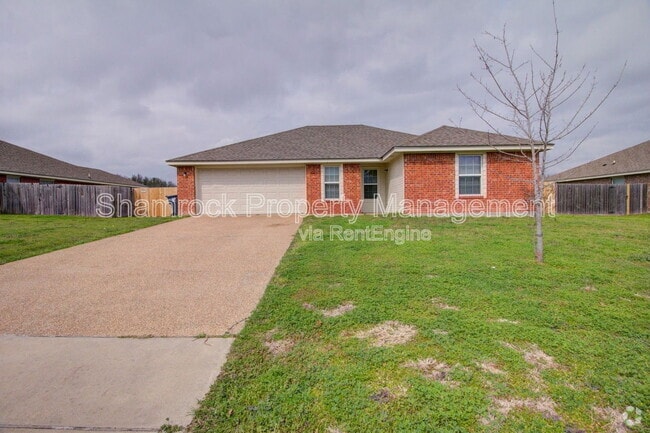 Building Photo - 2017 Red Sage Dr Rental