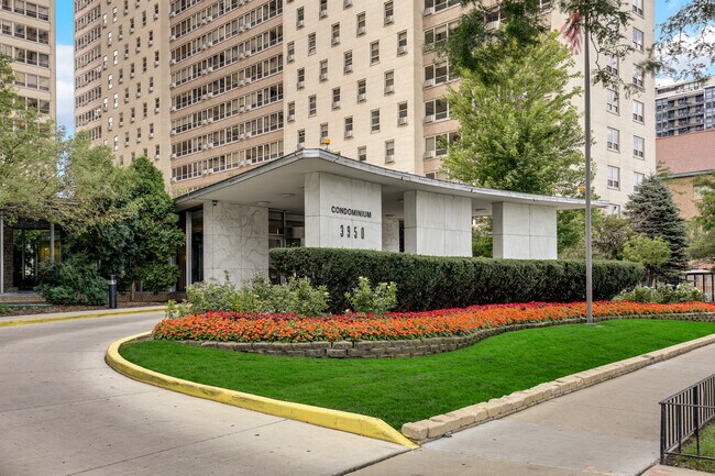 Photo - 3950 N Lake Shore Dr Unit 1516