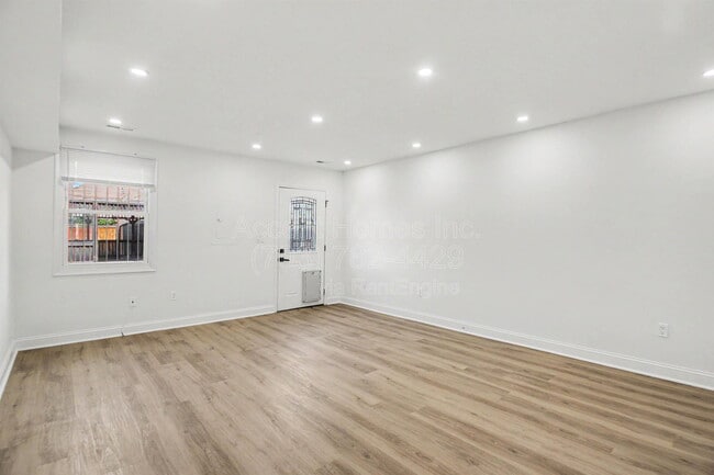 Photo - 710 N Patrick St
