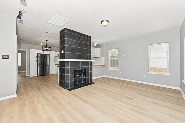 823 Havendon Cir