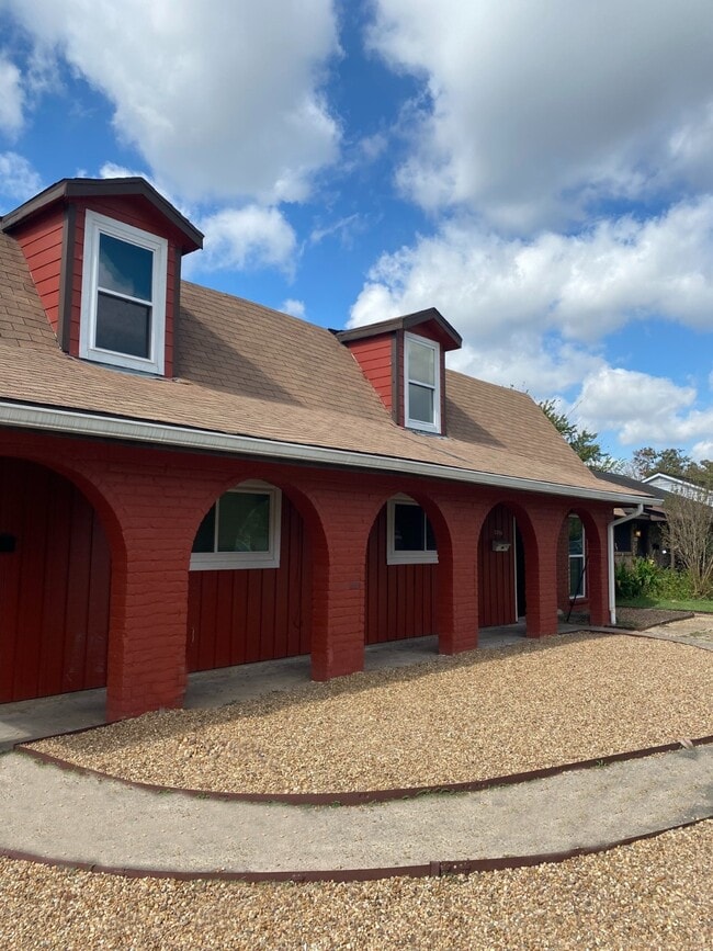 Building Photo - 3208 Scotch Moss Ln Unit B Rental