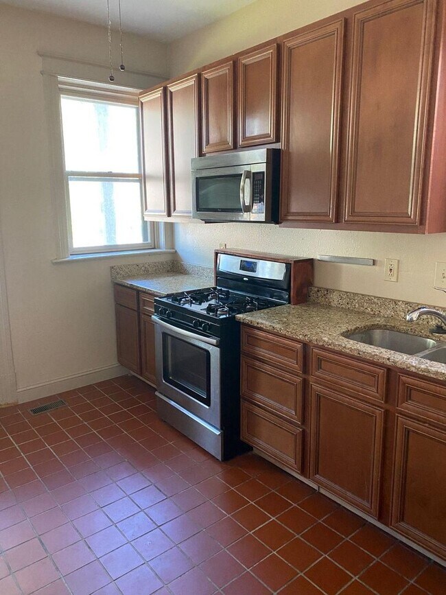 Photo - 4451 Pershing Ave Unit 1