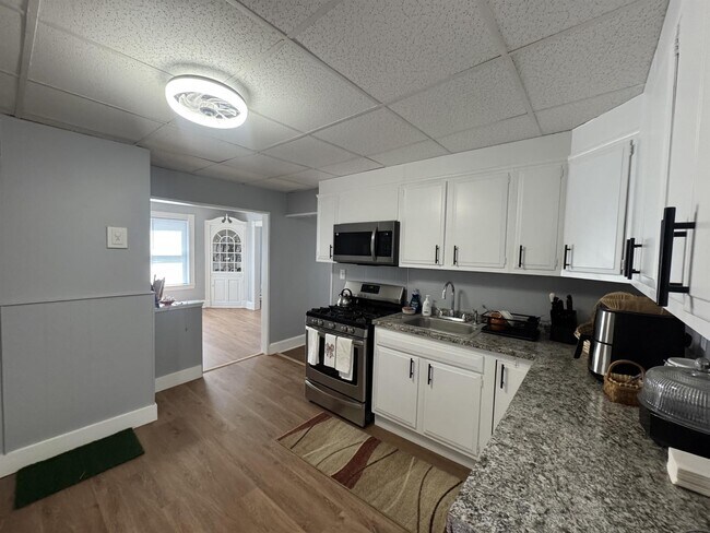 Photo - 32 Claremon St Unit 2