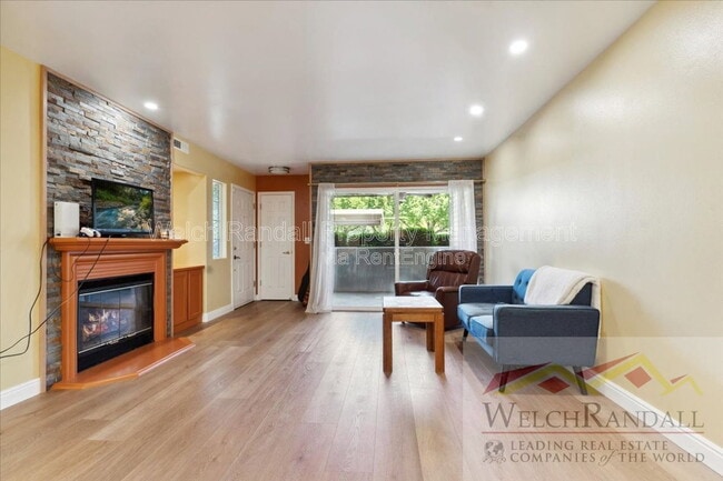 Photo - 3831 S River Run Wy Unit 1