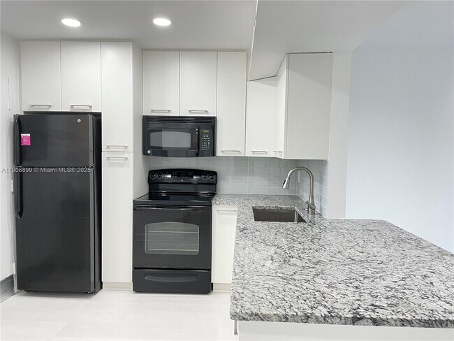 Photo - 2810 NE 201st Terrace Unit G328