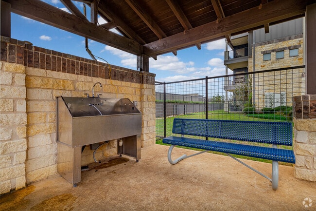 Outdoor Dogwash