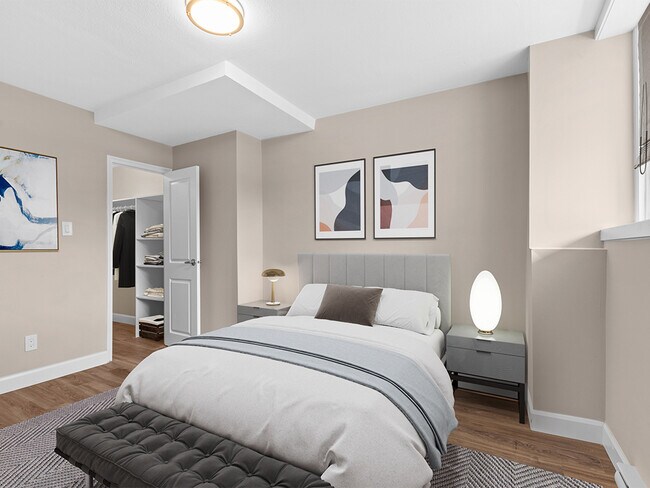 Photo - Parkway Towers