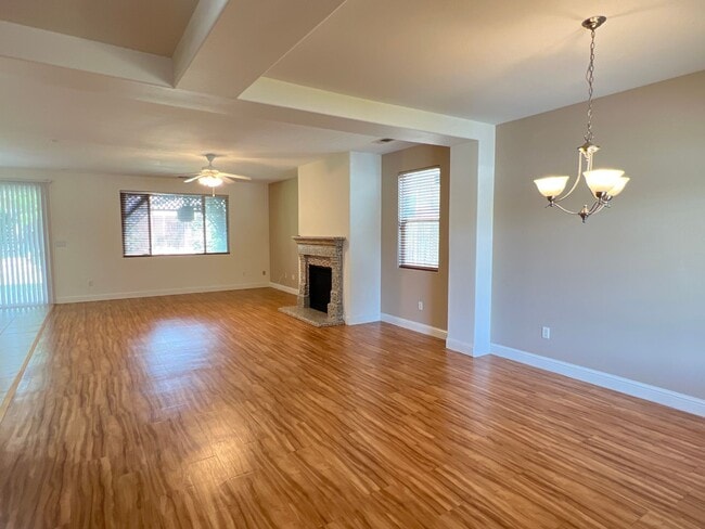 Photo - Northwest Bakersfield