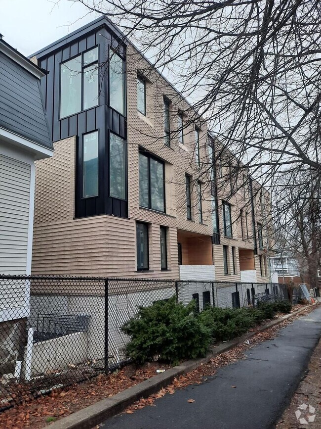 Building Photo - New Construction in Brookline. Central Hea... Rental